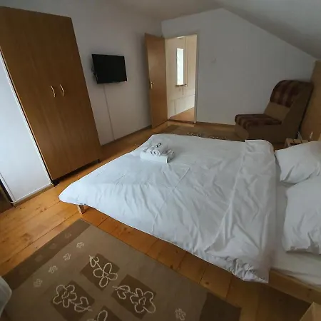Casa Lunga 50 Будинок відпочинку *