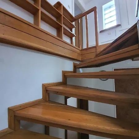 Casa Lunga 50 Будинок відпочинку *