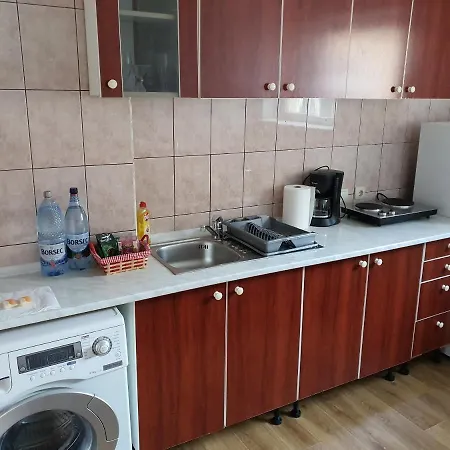 Casa Lunga 50 Будинок відпочинку Брашов