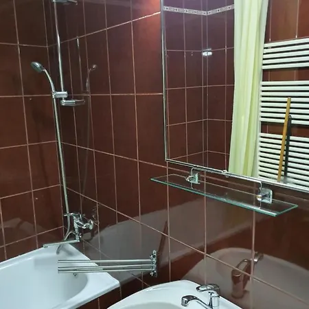 Будинок відпочинку Casa Lunga 50 Брашов